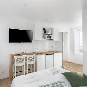  Appartement Merzhin - Joli Studio Neuf Equipe, 5min Tramway, Proche Centre France